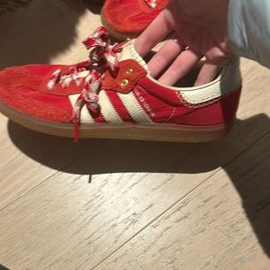Wales Broner Adidas Special Edition men’s size 8.5 / women’s 9.5